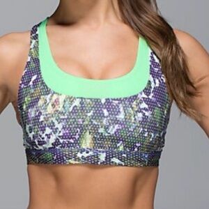 Lululemon Run : Stuff Your Bra in Floral Sport White Multi / Pistachio